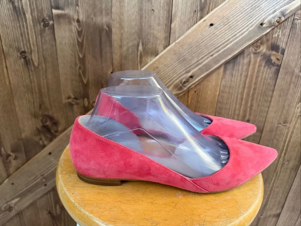 Marc Fisher Size 7.5M Pink Suede Pointed Toe Flats